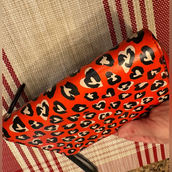 Stella & Dot Wild Hearts Wallet - Picture 4 of 8